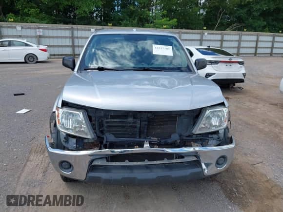 2011 Nissan Frontier SV z VIN 1N6AD0FV2BC437122, wystawiony jako IAAI lot #42517785 z przebiegiem 161 454 mil mil oraz . Historia ofert i sprzedaży dostępna na DreamBid. Obrazek 6.