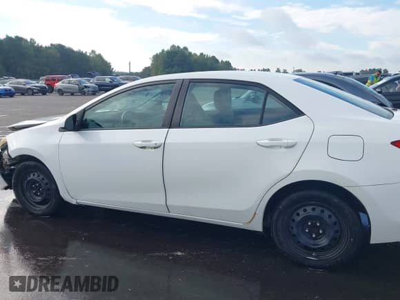 2016 Toyota Corolla L с VIN 2T1BURHE9GC620735, выставлен на аукционе IAAI как лот 43312708 с пробегом 341 121 миль миль и . История ставок и продаж доступна на DreamBid. Изображение 14.