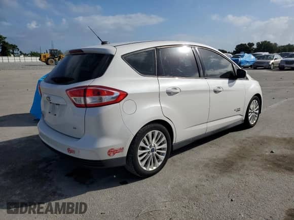 2017 Ford C-Max SE with VIN 1FADP5EU0HL118099, listed as a Copart auction lot 84174785 with 112,171 mi miles and Salvage title. Bid and sale history available at DreamBid. Image 3.