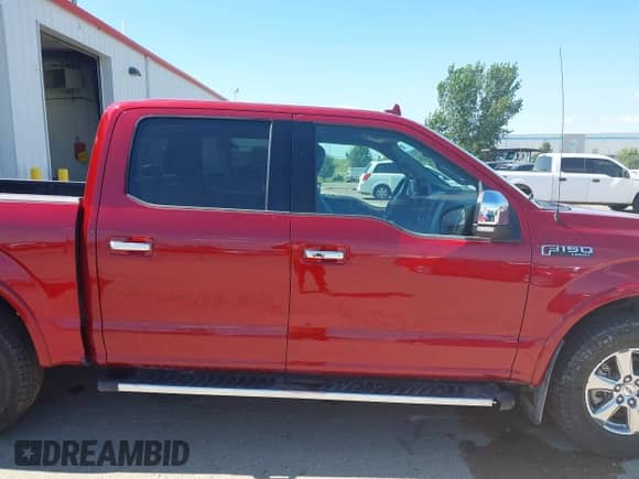 2018 Ford F-150 XL с VIN 1FTEW1EP1JFC63354, выставлен на аукционе IAAI как лот 42994921 с пробегом 157 002 миль миль и . История ставок и продаж доступна на DreamBid. Изображение 13.