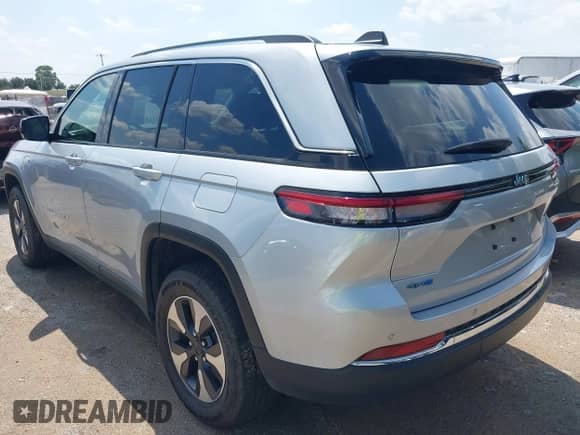 2024 Jeep Grand Cherokee with VIN 1C4RJYB61R8959538, listed as a IAAI auction lot 43135711 with 52,087 mi miles and . Bid and sale history available at DreamBid. Image 3.