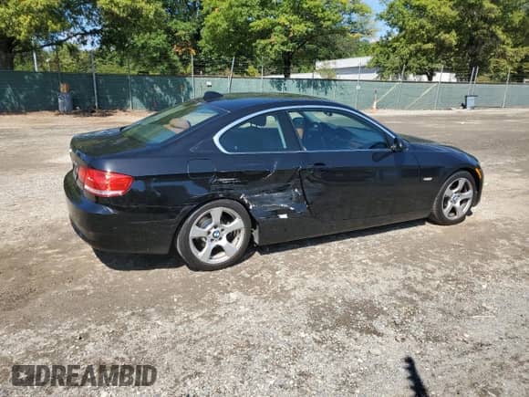 2009 BMW 3 Series 328i с VIN WBAWB33549P135934, выставлен на аукционе Copart как лот 81214015 с пробегом 43 599 миль миль и Списание • Salvage title. История ставок и продаж доступна на DreamBid. Изображение 3.