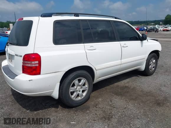 2003 Toyota Highlander с VIN JTEGF21A930096145, выставлен на аукционе IAAI как лот 42390285 с пробегом 113 463 миль миль и . История ставок и продаж доступна на DreamBid. Изображение 4.