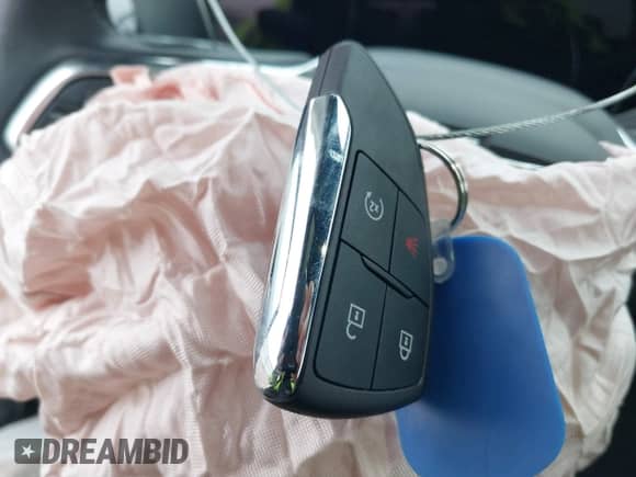 2025 Chevrolet Equinox AWD LT с VIN 3GNAXPEG1SL102774, выставлен на аукционе IAAI как лот 41193198 с пробегом 3 279 миль миль и . История ставок и продаж доступна на DreamBid. Изображение 11.