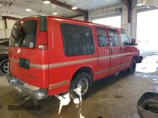 2000 Chevrolet Chevy Van с VIN 1GBFG15M4Y1211137, выставлен на аукционе Copart как лот 75990404 с пробегом 137 181 миль миль и На запчасти • Non repairable. История ставок и продаж доступна на DreamBid. Изображение 3.
