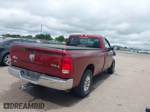 2016 Ram 1500 z VIN 3C6JR7EGXGG185597, wystawiony jako IAAI lot #43014516 z przebiegiem 159 919 mil mil oraz . Historia ofert i sprzedaży dostępna na DreamBid. Obrazek 4.