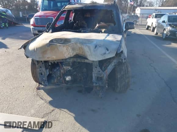 2025 Hyundai Santa Fe Limited с VIN 5NMP4DGL6SH093040, выставлен на аукционе IAAI как лот 41498674 с пробегом Не указан миль и . История ставок и продаж доступна на DreamBid. Изображение 11.