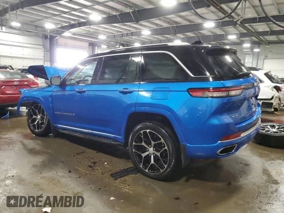 2023 Jeep Grand Cherokee Summit with VIN 1C4RJHEGXP8845832, listed as a Copart auction lot 42149885 with Not provided miles and Salvage title. Bid and sale history available at DreamBid. Image 2.