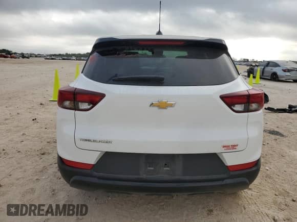 2022 Chevrolet TrailBlazer LS z VIN KL79MMS25NB074332, wystawiony jako Copart lot #87424575 z przebiegiem 43 732 mil mil oraz Szkoda całkowita • Salvage title. Historia ofert i sprzedaży dostępna na DreamBid. Obrazek 6.