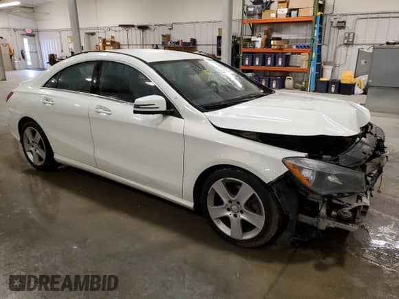 2016 Mercedes-Benz CLA 250 with VIN WDDSJ4GB8GN293606, listed as a Copart auction lot 82669255 with 250,185 mi miles and Clean title. Bid and sale history available at DreamBid. Image 4.
