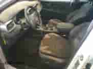 2018 Kia Sorento LX z VIN 5XYPG4A37JG386812, wystawiony jako Copart lot #57805945 z przebiegiem Nie podano mil oraz Szkoda całkowita • Salvage title. Historia ofert i sprzedaży dostępna na DreamBid. Obrazek 7.