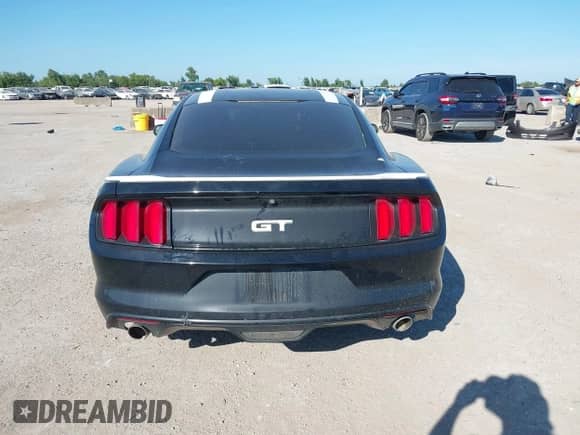 2017 Ford Mustang GT z VIN 1FA6P8CF6H5275932, wystawiony jako IAAI lot #42812292 z przebiegiem 62 411 mil mil oraz . Historia ofert i sprzedaży dostępna na DreamBid. Obrazek 16.