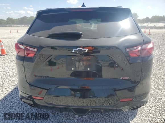 2021 Chevrolet Blazer RS с VIN 3GNKBERS2MS530125, выставлен на аукционе Copart как лот 70690865 с пробегом 104 166 миль миль и Списание • Salvage title. История ставок и продаж доступна на DreamBid. Изображение 6.