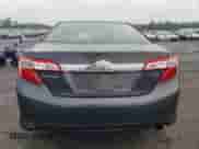 2012 Toyota Camry XLE z VIN 4T1BF1FK0CU070340, wystawiony jako Copart lot #81773185 z przebiegiem 108 717 mil mil oraz Szkoda całkowita • Salvage title. Historia ofert i sprzedaży dostępna na DreamBid. Obrazek 6.