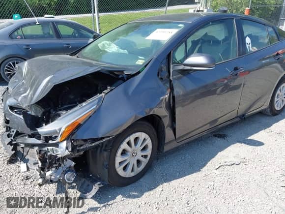 2019 Toyota Prius L Eco с VIN JTDKARFU8K3098278, выставлен на аукционе IAAI как лот 42390288 с пробегом 106 597 миль миль и . История ставок и продаж доступна на DreamBid. Изображение 2.