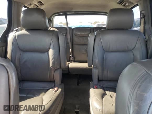 2004 Toyota Sienna XLE z VIN 5TDZA22C84S107159, wystawiony jako Copart lot #90580445 z przebiegiem 232 067 mil mil oraz Czysty tytuł • Clean title. Historia ofert i sprzedaży dostępna na DreamBid. Obrazek 10.