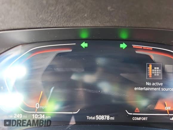 2021 BMW 3 Series 330i xDrive z VIN 3MW5R7J09M8B78937, wystawiony jako Copart lot #69518375 z przebiegiem 50 878 mil mil oraz Szkoda całkowita • Salvage title. Historia ofert i sprzedaży dostępna na DreamBid. Obrazek 9.