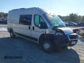 2020 Ram ProMaster Cargo с VIN 3C6TRVDG4LE135993, выставлен на аукционе IAAI как лот 41675206 с пробегом 45 951 миль миль и . История ставок и продаж доступна на DreamBid. Изображение 1.