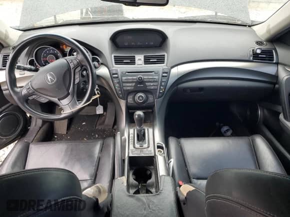 2012 Acura TL Auto z VIN 19UUA9F27CA004932, wystawiony jako Copart lot #70674805 z przebiegiem 229 335 mil mil oraz Szkoda całkowita • Salvage title. Historia ofert i sprzedaży dostępna na DreamBid. Obrazek 8.