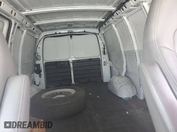 2012 Chevrolet Express Cargo с VIN 1GCSGAFXXC1158990, выставлен на аукционе Copart как лот 58536585 с пробегом Не указан миль и Чистый • Clean title. История ставок и продаж доступна на DreamBid. Изображение 10.