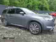 2022 Nissan Pathfinder Platinum with VIN 5N1DR3DK2NC200786, listed as a Copart auction lot 58721405 with 83,422 mi miles and Salvage title. Bid and sale history available at DreamBid. Image 4.