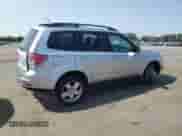 2009 Subaru Forester X with VIN JF2SH63629H727144, listed as a Copart auction lot 71531575 with 222,925 mi miles and Salvage title. Bid and sale history available at DreamBid. Image 3.