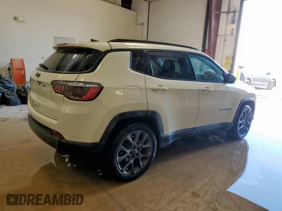 2021 Jeep Compass 80th Anniversary with VIN 3C4NJCEB4MT548641, listed as a Copart auction lot 72013535 with 75,728 mi miles and Clean title. Bid and sale history available at DreamBid. Image 3.