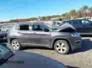 2021 Jeep Compass Latitude with VIN 3C4NJDBB8MT537958, listed as a IAAI auction lot 40705924 with 73,319 mi miles and . Bid and sale history available at DreamBid. Image 14.