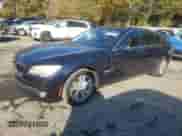 2011 BMW 7 Series 740i с VIN WBAKA4C51BC613053, выставлен на аукционе Copart как лот 81778304 с пробегом 92 634 миль миль и Списание • Salvage title. История ставок и продаж доступна на DreamBid. Изображение 1.