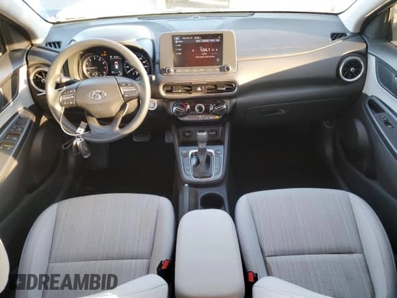 2023 Hyundai Kona SEL с VIN KM8K62AB8PU931914, выставлен на аукционе Copart как лот 87116475 с пробегом 22 212 миль миль и Чистый • Clean title. История ставок и продаж доступна на DreamBid. Изображение 8.