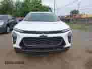 2024 Chevrolet Trax ACTIV z VIN KL77LKE23RC091995, wystawiony jako IAAI lot #42918199 z przebiegiem 24 328 mil mil oraz . Historia ofert i sprzedaży dostępna na DreamBid. Obrazek 12.