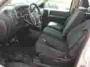 2008 Chevrolet Silverado 1500 1LT z VIN 2GCEC13J281334151, wystawiony jako Copart lot #59548085 z przebiegiem 128 333 mil mil oraz Szkoda całkowita • Salvage title. Historia ofert i sprzedaży dostępna na DreamBid. Obrazek 7.