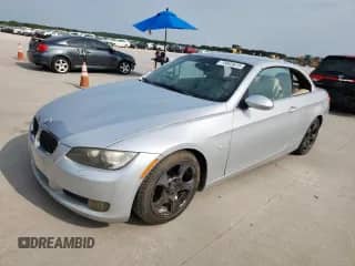 2007 BMW 3 Series 328i z VIN WBAWL13557PX13652, wystawiony jako Copart lot #70603615 z przebiegiem 113 744 mil mil oraz Czysty tytuł • Clean title. Historia ofert i sprzedaży dostępna na DreamBid. Obrazek 1.