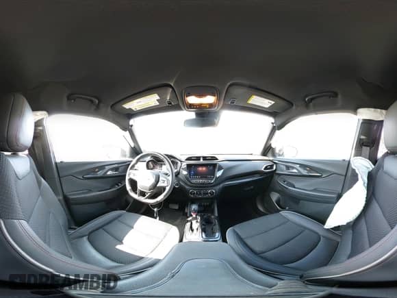 2023 Chevrolet TrailBlazer RS z VIN KL79MTSL0PB123202, wystawiony jako IAAI lot #43279110 z przebiegiem 38 388 mil mil oraz . Historia ofert i sprzedaży dostępna na DreamBid. Obrazek 22.