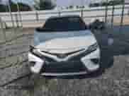 2018 Toyota Camry XSE с VIN 4T1B61HK0JU027305, выставлен на аукционе Copart как лот 69680395 с пробегом 73 371 миль миль и Списание • Salvage title. История ставок и продаж доступна на DreamBid. Изображение 5.