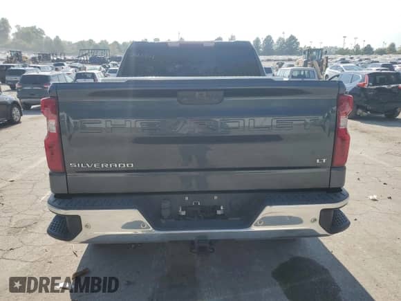 2019 Chevrolet Silverado 1500 LT z VIN 3GCPWCEDXKG307359, wystawiony jako Copart lot #81437485 z przebiegiem 158 952 mil mil oraz Szkoda całkowita • Salvage title. Historia ofert i sprzedaży dostępna na DreamBid. Obrazek 6.