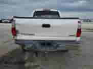 2006 Toyota Tundra SR5 z VIN 5TBET34146S544419, wystawiony jako Copart lot #71129965 z przebiegiem 148 612 mil mil oraz Czysty tytuł • Clean title. Historia ofert i sprzedaży dostępna na DreamBid. Obrazek 6.