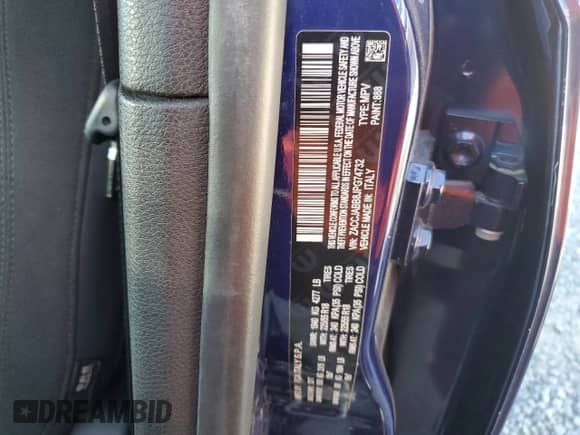 2018 Jeep Renegade Altitude with VIN ZACCJABB8JPG74732, listed as a Copart auction lot 71857075 with 81,449 mi miles and Salvage title. Bid and sale history available at DreamBid. Image 13.