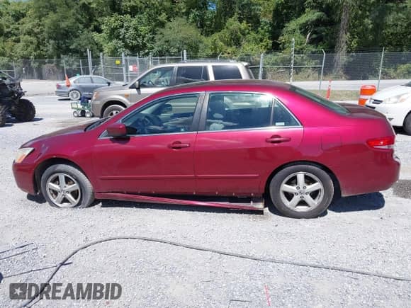 2004 Honda Accord EX with VIN JHMCM56644C032799, listed as a IAAI auction lot 43063043 with 151,094 mi miles and . Bid and sale history available at DreamBid. Image 14.