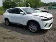2024 Dodge Hornet R/T with VIN ZACPDFCW8R3A30724, listed as a Copart auction lot 68258075 with 28,190 mi miles and Salvage title. Bid and sale history available at DreamBid. Image 4.