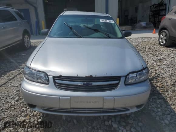 2005 Chevrolet Malibu Classic z VIN 1G1ND52F35M242668, wystawiony jako Copart lot #60257605 z przebiegiem 224 698 mil mil oraz Czysty tytuł • Clean title. Historia ofert i sprzedaży dostępna na DreamBid. Obrazek 5.