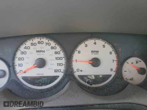 2005 Dodge Neon SXT with VIN 1B3ES56C55D165137, listed as a Copart auction lot 66802965 with 127,202 mi miles and Salvage title. Bid and sale history available at DreamBid. Image 9.