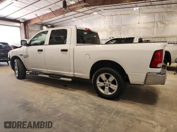 2019 Ram 1500 Tradesman z VIN 1C6RR7SM2KS699300, wystawiony jako Copart lot #70026575 z przebiegiem 109 359 mil mil oraz Nie do naprawy • Non repairable. Historia ofert i sprzedaży dostępna na DreamBid. Obrazek 2.
