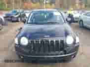 2010 Jeep Compass Sport z VIN 1J4NT1FB2AD626374, wystawiony jako IAAI lot #43506478 z przebiegiem 126 473 mil mil oraz . Historia ofert i sprzedaży dostępna na DreamBid. Obrazek 12.
