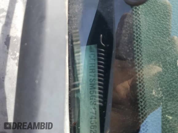 2016 Ram 1500 Tradesman z VIN 1C6RR7SM5GS174562, wystawiony jako Copart lot #47401855 z przebiegiem 153 986 mil mil oraz Szkoda całkowita • Salvage title. Historia ofert i sprzedaży dostępna na DreamBid. Obrazek 13.