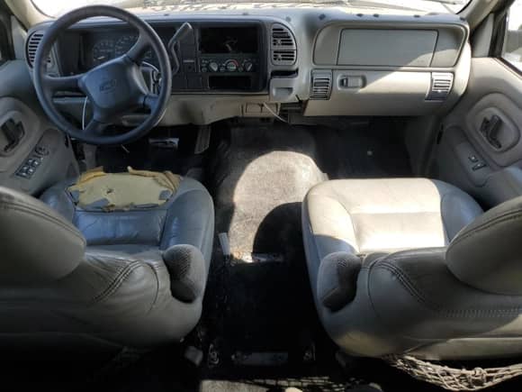 1999 Chevrolet Tahoe with VIN 1GNEC13R8XJ487702, listed as a Copart auction lot 67089185 with 167,342 mi miles and Salvage title. Bid and sale history available at DreamBid. Image 8.