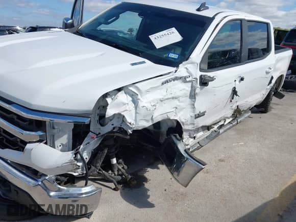 2023 Chevrolet Silverado 1500 LT with VIN 1GCUDDE81PZ313818, listed as a IAAI auction lot 43255426 with 60,187 mi miles and . Bid and sale history available at DreamBid. Image 6.