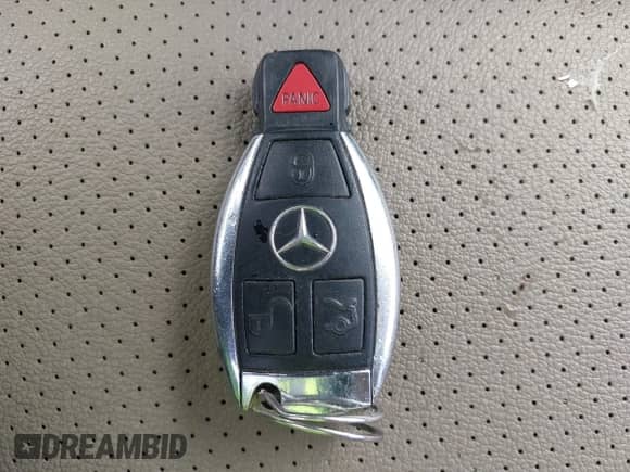 2010 Mercedes-Benz C 300 Sport with VIN WDDGF8BB3AR125040, listed as a IAAI auction lot 43392392 with 135,072 mi miles and . Bid and sale history available at DreamBid. Image 11.