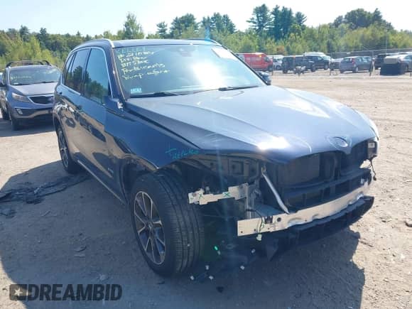 2018 BMW X5 xDrive35i z VIN 5UXKR0C51J0Y05771, wystawiony jako IAAI lot #43147080 z przebiegiem 65 566 mil mil oraz . Historia ofert i sprzedaży dostępna na DreamBid. Obrazek 14.