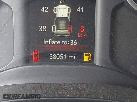 2023 Ram 1500 Big Horn z VIN 1C6RREFT1PN511605, wystawiony jako IAAI lot #41941677 z przebiegiem 38 051 mil mil oraz . Historia ofert i sprzedaży dostępna na DreamBid. Obrazek 15.